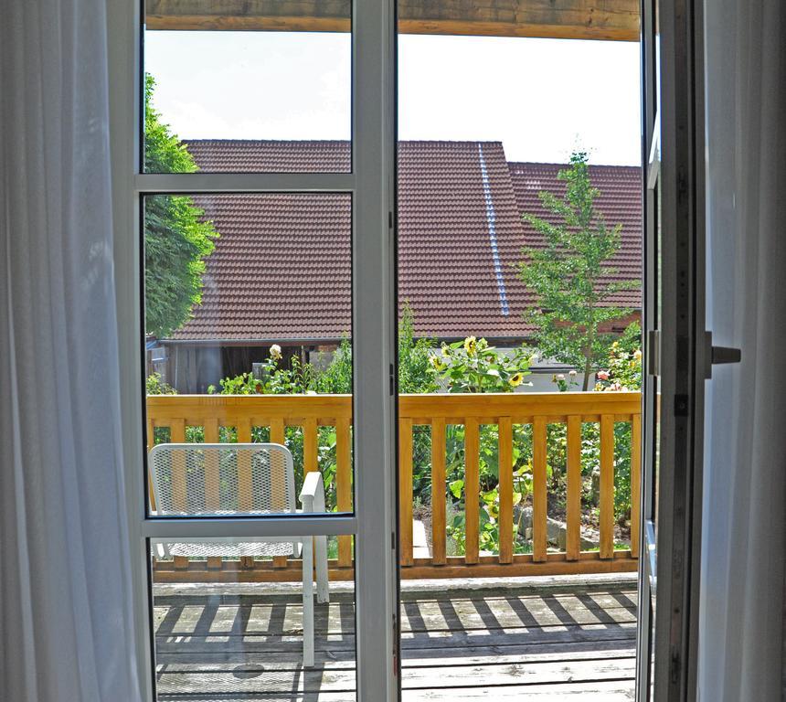 Landgasthof Zum Schwarzen Adler Markt Nordheim Exterior photo
